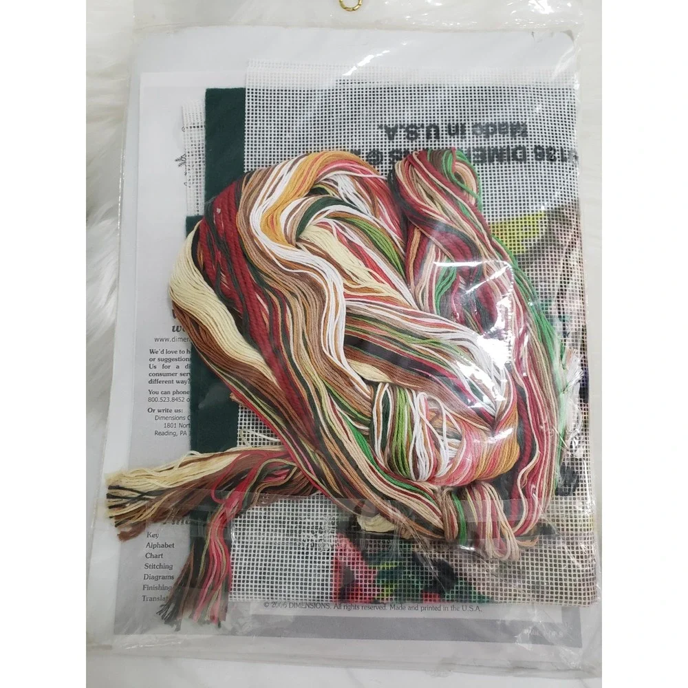 Dimensions Christmas Holiday‎ Needlepoint Stocking Kit TEDDY TOGETHERNESS Bear